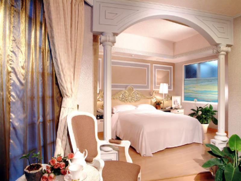Katherine Plaza Hotel Kaohsiung Eksteriør billede