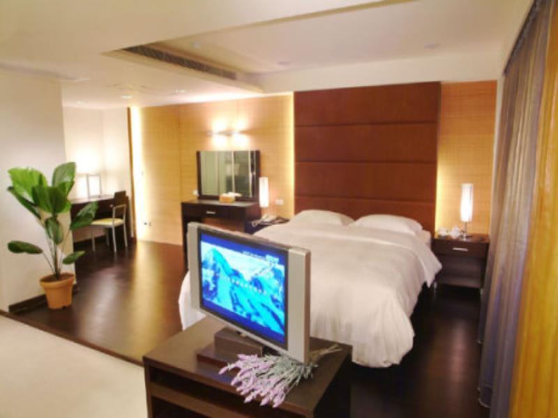 Katherine Plaza Hotel Kaohsiung Eksteriør billede