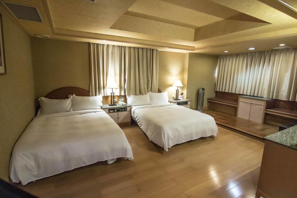 Katherine Plaza Hotel Kaohsiung Eksteriør billede